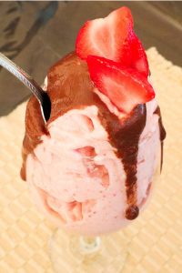 vegan chocolate strawberry ice cream