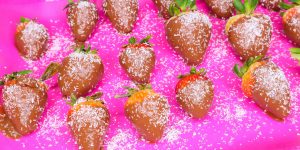 vegan chocolate covered strawberries, low-fat, oil-free