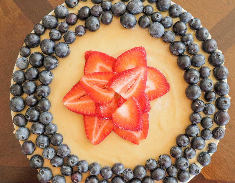 Raw Vegan Berry Cheesecake